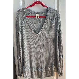 Gray v-neck free people mixed media top - small